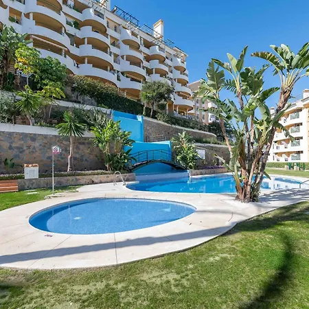 Cozy 2 Bdrm W Sea Views Next To Puerto Banus
